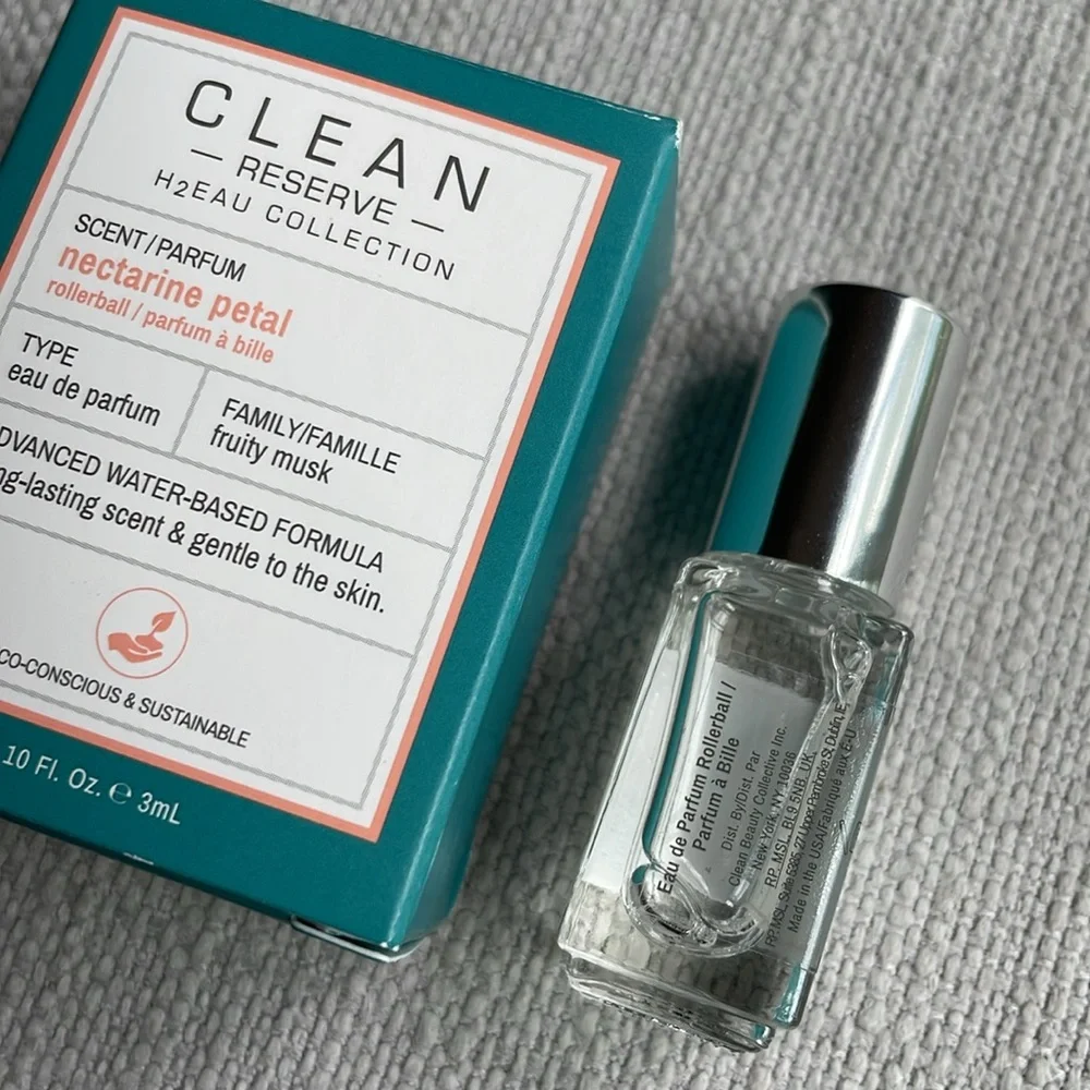 CLEAN RESERVE H2EAU Nectarine Petal mini rollerball